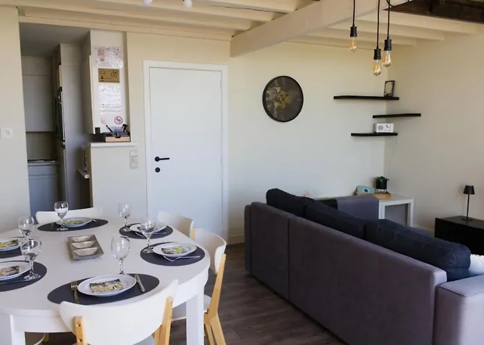 公寓 Modern Renovated Duplex With Unique And Calming View T33 奥斯滕德