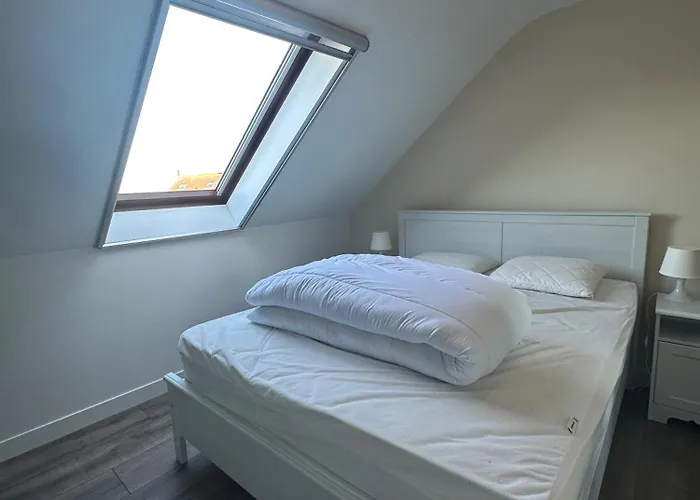 Bel Air - Modern Renovated Duplex With Unique View T33 * Oostende