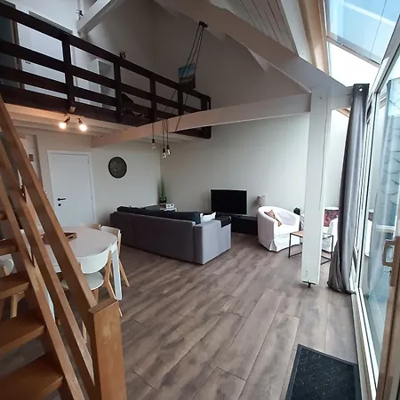 Modern Renovated Duplex With Unique And Calming View T33 Apartament *